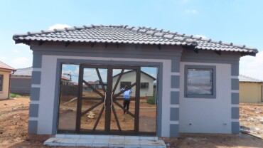 Sliding Doors